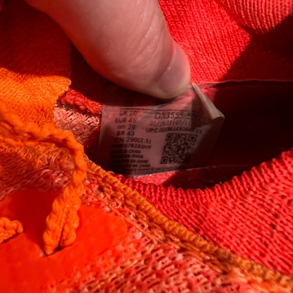 Nike Men's Athletic Shoes in Vibrant Orange - Picture 6 of 7